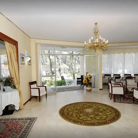 Hotel Dom Milano Marittima