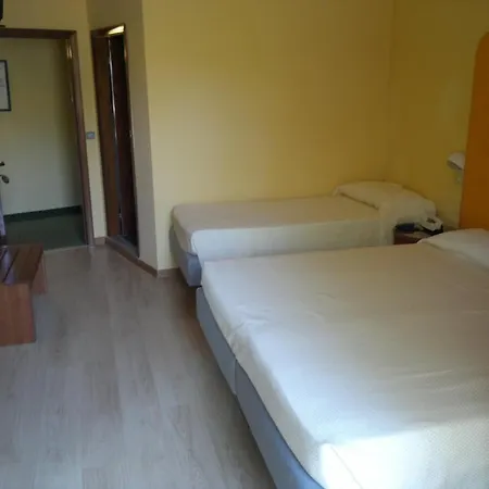 Dom Hotel