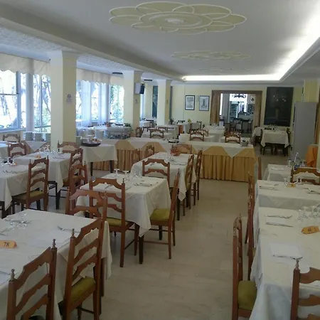 Dom 3* Milano Marittima