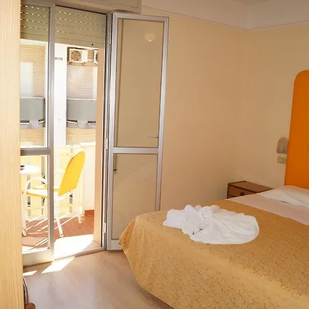 Hotel Dom 3*