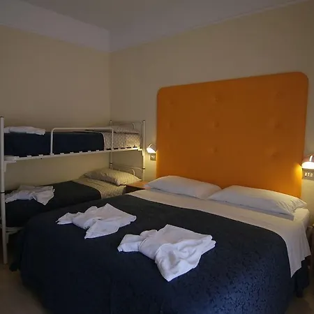 Dom Hotel